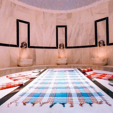 Hotel Afytos 3*